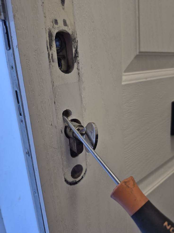 Composite door and lock repair by SN & J Constructions in Southampton